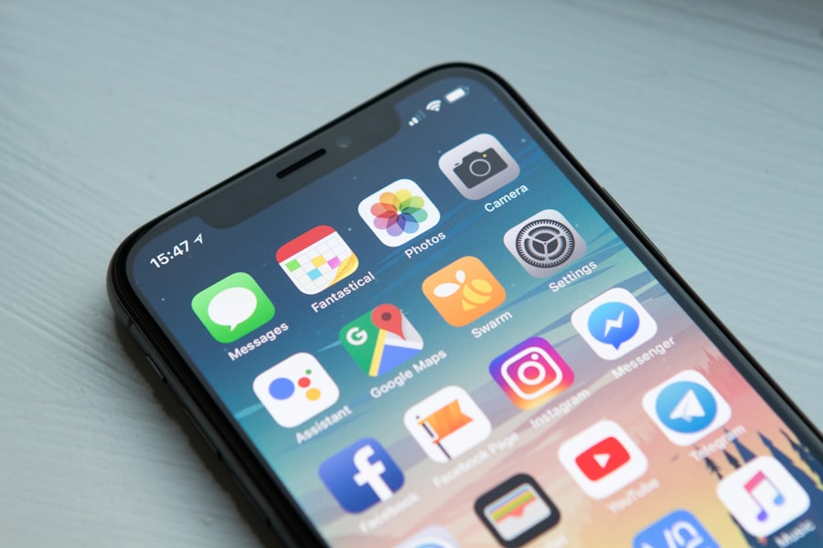 Mobile apps people keep on their home screen